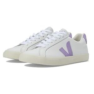 VEJA Esplar Lavender 💜 Size 9.5 US / 41 💜